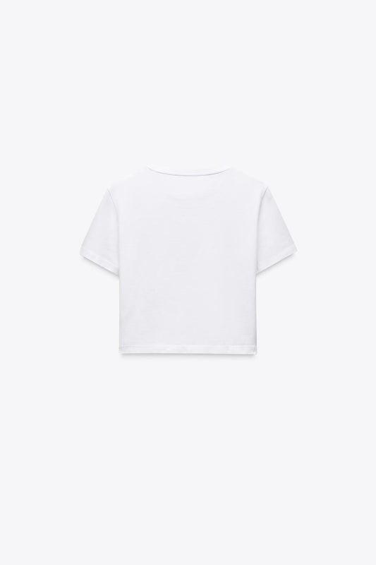 AZADI; WOMEN'S WHITE CROPPED STRETCH T-SHIRT